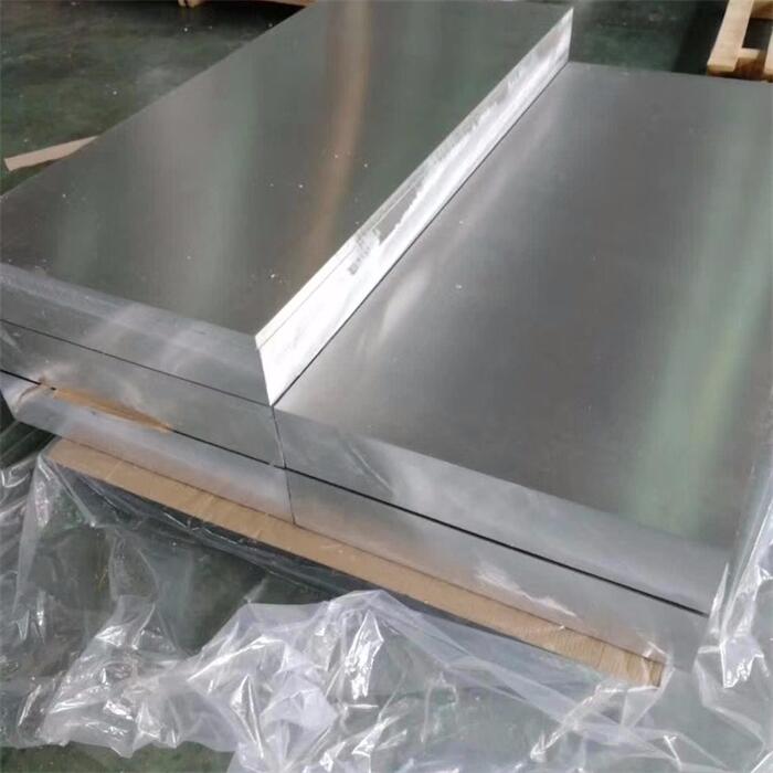 product-700-700 product-700-700